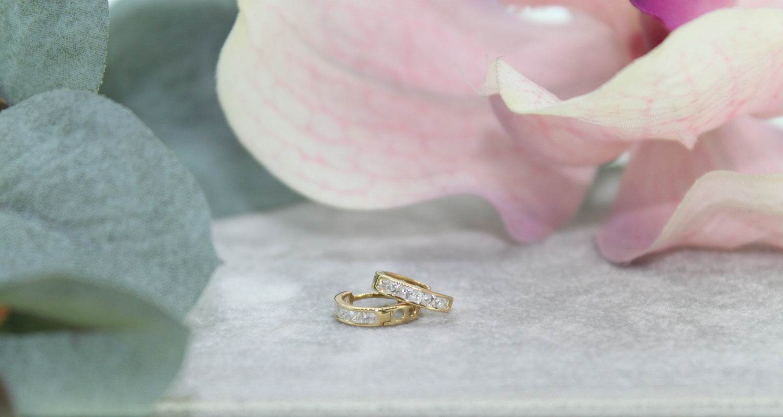 9ct Yellow Gold Cubic Zirconia Huggie Hoops