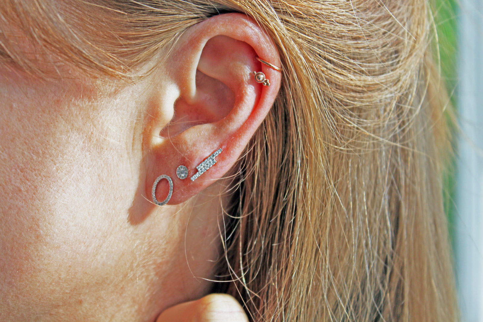 White Gold Open Oval Pave Diamond Geometric Stud Earrings